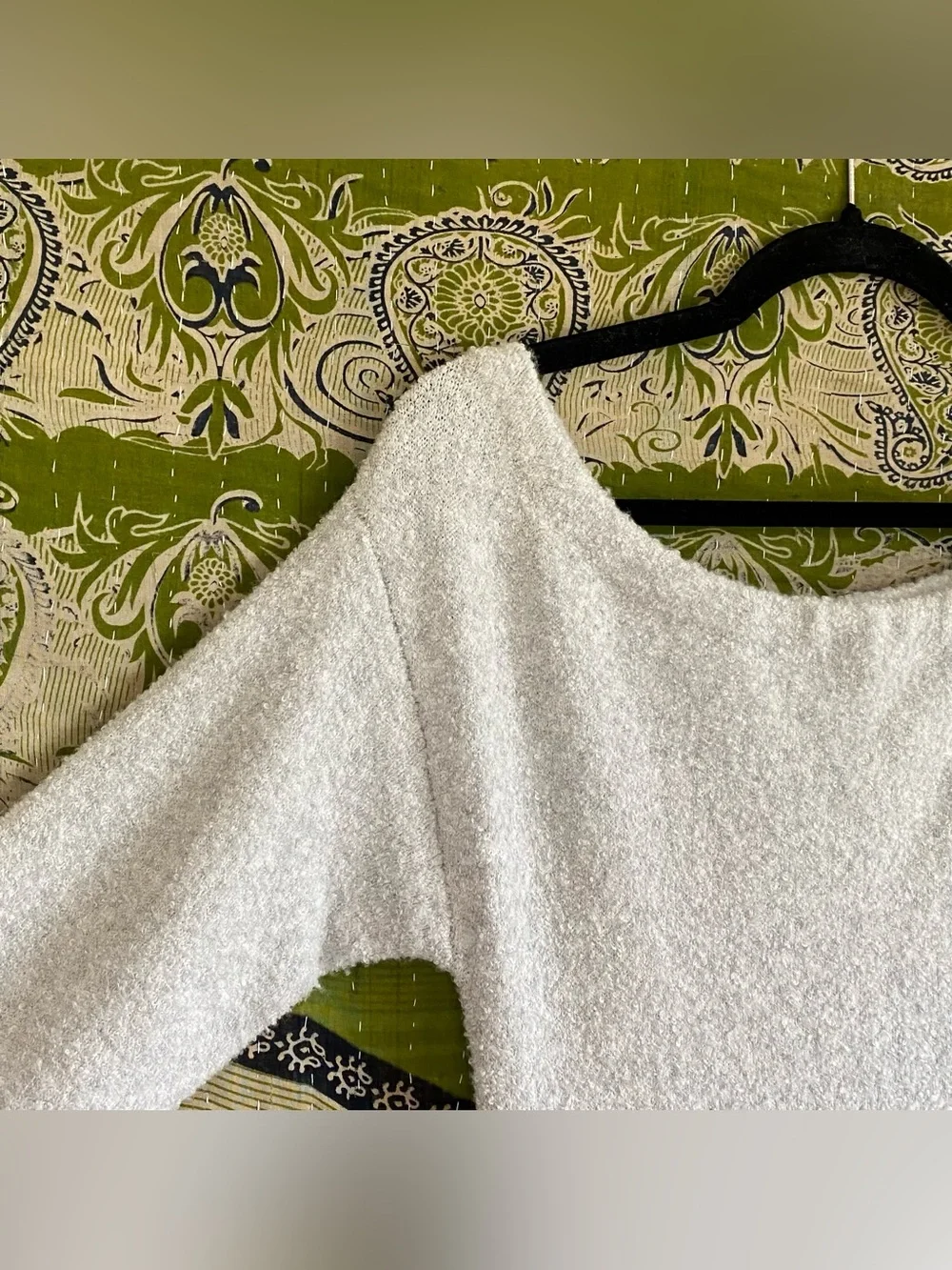 NWT Abercrombie & Fitch Soft Gray Off-the-Shoulder Boucle Knit Maxi Dress Small